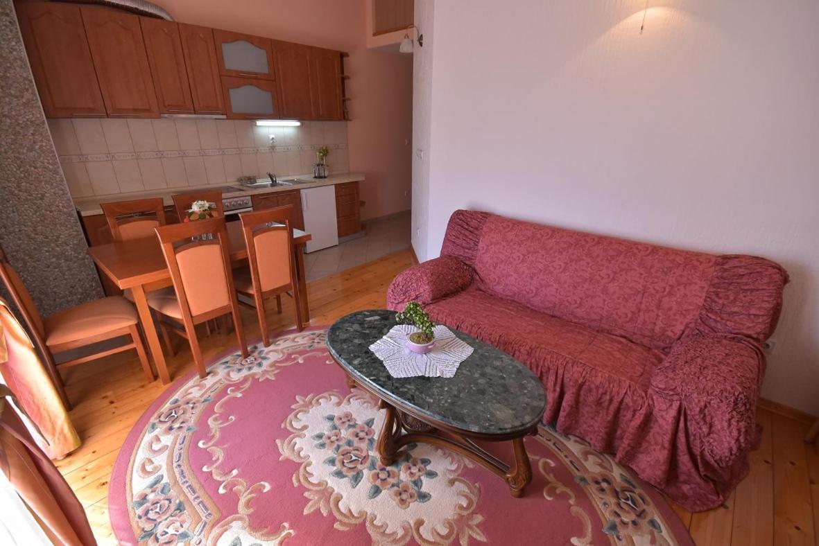 Apartments Popadic With Parking Herceg Novi Chambre photo