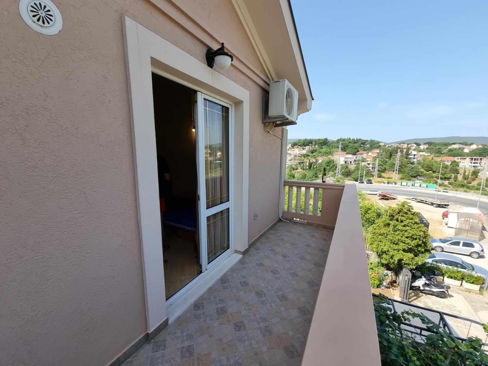 Apartments Popadic With Parking Herceg Novi Chambre photo